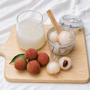 Purée de litchis 100% naturelle, sans sucre ajouté, texture onctueuse - Product Image 1