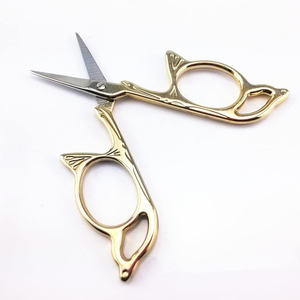 Ciseaux fantaisie pour droitiers, design papillon, avec lame droite tranchante en acier inoxydable, pour la beauté, le nail art, la broderie et la coupe. - Product Image 2