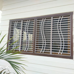 บานเกล็ดอลูมิเนียมอัลลอยด์แบบดั้งเดิมสำหรับอาคารสำนักงาน พร้อมคุณสมบัติทำความสะอาดง่ายและรับประกันตลอดอายุการใช้งาน - Product Image 4