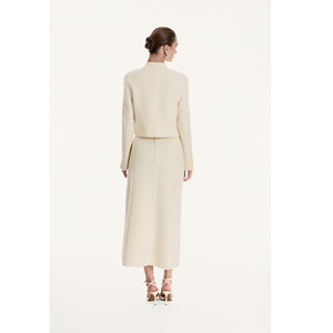 Artículos de Moda en Tendencia, Abrigos para Mujer, Abrigo de Cachemira JASMINE Hecho a Mano, Estilo Minimalista Informal, Suministro ODM, Abrigos de Invierno para Damas - Product Image 1