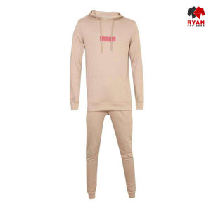 Chándal para Hombre Ryan Pro Gear, Diseño Personalizado, Tela Cómoda, Corte Regular, con Logotipo Personalizado, Cuello con Capucha - Product Image 3