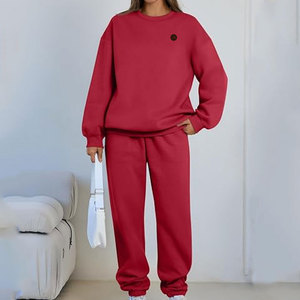 Ensemble de survêtement pour femmes, qualité supérieure, tenue décontractée pour un port quotidien confortable et les activités du week-end - Product Image 2