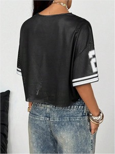 Maillot de football pour femme à col en V en mesh, numéro 23, manches courtes, coupe classique, respirant, antibactérien, blanc et noir, avec logo de l'équipe sur le devant - Product Image 6