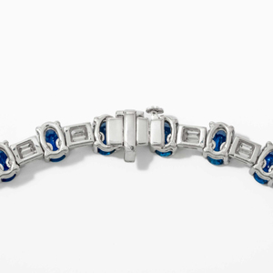 Impresionante Collar de Tenis de Oro Blanco de 14K con Zafiro Ovalado de 34.43ct Cultivado en Laboratorio, Diamante VVS de Corte Radiante, Certificado IGI, de Alta Gama y Fino - Product Image 6