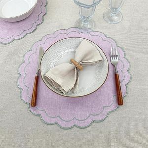 Set di 4 tovagliette in lino e cotone con ricamo floreale a festoni, 38 cm, tessuto con trama in lino naturale, lavabili in lavatrice - Product Image 2