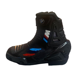 Botas de moto para hombre, negras, con cierre de cremallera en el tobillo, parte superior sintética, suela de goma, impermeables y resistentes a la abrasión - Product Image 2