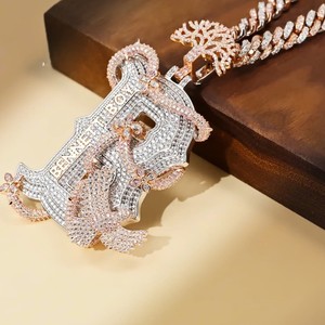 จี้เพชรหรูหราประดับเพชรเต็มตัว สำหรับทั้งชายและหญิง เงินแท้ 925 ดีไซน์ฮิปฮอปสั่งทำได้ ประดับเพชรโมอิสซาไนต์ VVS ชุบโรเดียม - Product Image 1