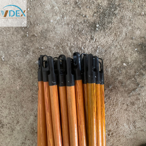 Artículos para el hogar de PVC de grano de madera mango de escoba recubierto Vietnam MANGO y palos de escoba de madera fregona de palos VDEX - Product Image 3