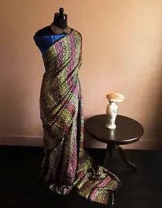 Beige Handwoven Tussar Dupion Raw Silk Saree dengan Blus tanpa jahitan bergaya Saree untuk wanita produk massal