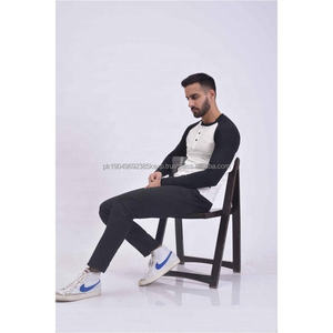 Camiseta de Manga Larga para Hombre, Suave y Transpirable, en Tela Jersey Ligera, con Cuello Redondo y 3 Botones - Product Image 5