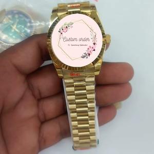 Montre analogique à quartz de luxe en acier inoxydable plaqué jaune, étanche, pour hommes et femmes, cadran rond, usage quotidien, élégante - Product Image 2