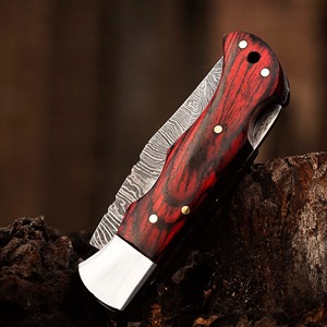 Cuchillo de bolsillo hecho a mano de acero de Damasco con hoja recta tipo clip point, mango de madera y funda de cuero, personalizable OEM/ODM - Product Image 2
