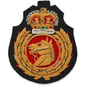 Insignias OEM de alambre dorado hechas a mano para blazer, parche de lujo personalizado, emblema brillante, cuentas magnéticas duraderas - Product Image 3