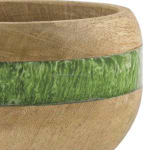 Tazón para Ensalada y Frutas de Madera de Mango Ecológico y Sostenible, Diseño Único con Acabado de Ríos Pequeños, Resina Epoxi Creativa, Estilo Vintage - Product Image 5