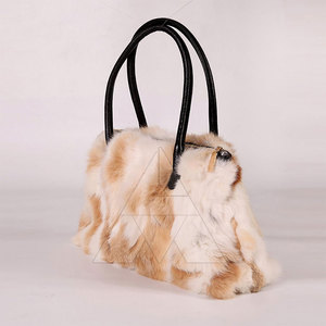 Accessoires de mode, sacs à bandoulière en fourrure personnalisés pour un usage quotidien, fermeture à glissière, deux poignées, sacs à bandoulière en fourrure - Product Image 6