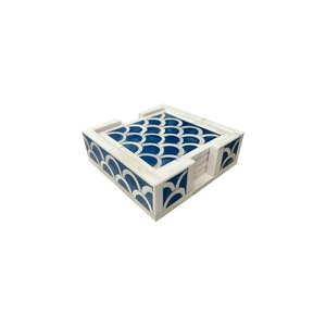 Ensemble de dessous-de-verre en os incrusté, noir et blanc, géométrique, moderne, écologique, fait main, durable, épaisseur 4 mm, <300 mm, ILAHI's Dining Home - Product Image 4