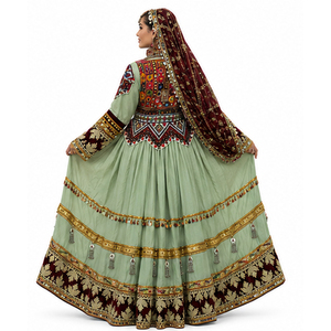 Vestidos de novia afganos kuchi vintage hechos a mano de alta calidad a bajo precio y con MOQ bajo. Hermosos vestidos afganos kuchi. - Product Image 3