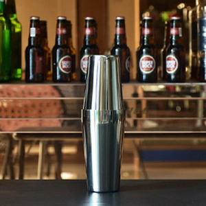 Coctelera Boston de Acero Inoxidable Premium, Estilo Tin-on-Tin |   Coctelera Profesional para Bartenders y Bares en Casa - Product Image 1