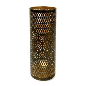 Portavelas votivas de metal hecho a mano que aportan armonía, calidez y una elegancia subtil a espacios sagrados e interiores. - Product Image 6