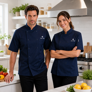 Veste de chef unisexe personnalisée à manches courtes, col mandarin, respirante, extensible, en tissu tissé polyester/viscose/spandex, boutonnée, uniforme - Product Image 1