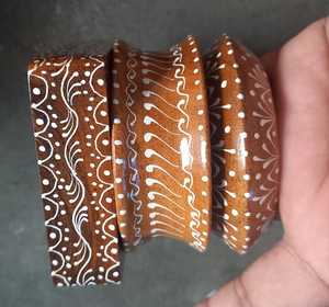 Pulseras de Madera Vintage Hechas a Mano con Elementos de Latón, Banda Redonda Pulida para Uso Diario, Regalo - Product Image 4