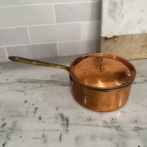 Casserole en cuivre martelé haut de gamme avec couvercle, pot de cuisson en cuivre premium avec longue poignée pour la cuisine et la restauration - Product Image 3