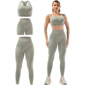 Ensemble de sport pour femmes en 3 pièces à séchage rapide avec tissu de haute qualité, vêtements de fitness, ensemble de yoga avec impression personnalisée - Product Image 1