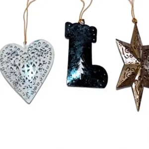 Juego de Decoración Navideña Metálica para Pared, 4 Piezas, Búho, Corazón, Copo de Nieve, Piña, Adorno Rústico para Colgar en la Sala de Estar - Product Image 6