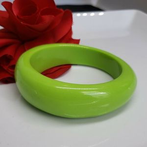 Elegant Handmade Resin <b>Bangle</b> Set for Women, Unique Colorful Designer Bracelets for Fashionable Everyday and Festive Wear - Product Image 6
