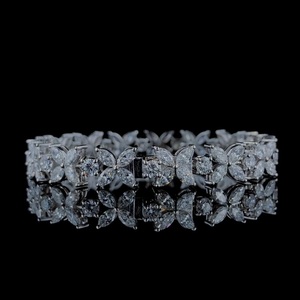 Pulsera de tenis vintage de plata de ley 925 para mujer con diamantes de corte marquesa cultivados en laboratorio, certificados por IGI - Product Image 1