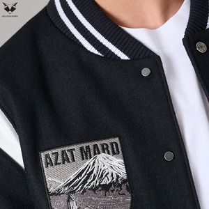 Chaqueta Varsity Personalizada al por Mayor con Logotipo Bordado para Hombre, Chaqueta Bomber de Estilo Urbano con Parches, Chaqueta de Béisbol de Alta Calidad - Product Image 4