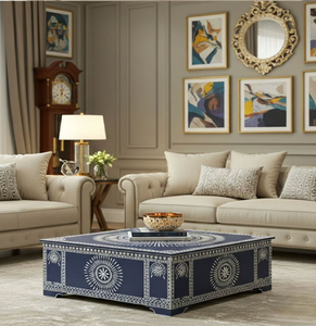 Mesa de centro cuadrada verde con incrustaciones geométricas de hueso sobre una base, ideal para una sala de estar luminosa, a precio de mayorista. - Product Image 5