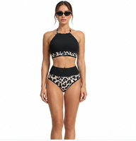 Set Bikini Racerback Kerah Tinggi Bergaris Motif Leopard Celana Renang Pinggang Tinggi Wanita Logo Kustom Label Pribadi OEM ODM Pakaian Pantai