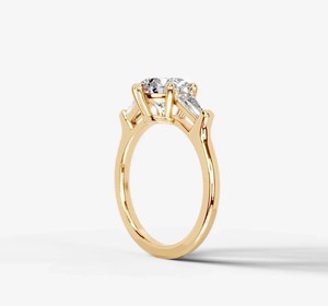 Bague de luxe en moissanite taille Trio, en argent sterling 925 plaqué or 14 carats, certifiée, pour fiançailles, mariage, promesse, fête, cadeau - Product Image 3