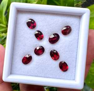 Pierre précieuse naturelle de grenat rhodolite, taille variée, pierre rouge-violette pour la fabrication de bijoux, pierre de naissance de janvier, vente en gros Zubeda Gems 20 Ct - Product Image 3