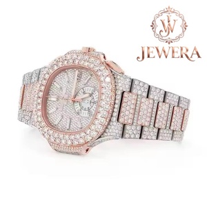 Montre en acier inoxydable haut de gamme Mossinate avec mouvement à quartz, accessoire de mode pour mariages et célébrations - Product Image 1