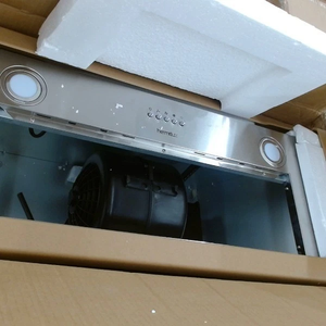 H-e-r-m-i-t-l-u-x 30 B-u-i-l-t-I-n R-a-n-g-e H-o-o-d 600 C-F-M 3-S-p-e-e-d Du-c-t-e-d/D-u-c-t-l-e-s-s L-E-D L-i-g-h-t - Product Image 2