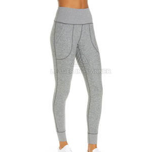 เลกกิ้งโยคะพิมพ์ลายโลโก้ตามสั่ง เอวยางยืด ขายตรงจากโรงงาน รับผลิตแบบ OEM สำหรับชุดออกกำลังกาย - Product Image 4