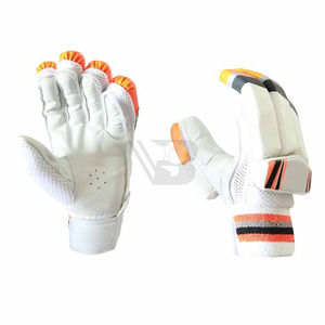 Guantes de Bateo de Cricket SG Strap Soft Fit, Nueva Llegada 2026, Alta Calidad, Mejor Precio, de Pakistán - Product Image 4
