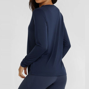 Haut de sport moulant à manches longues 100 % polyester pour femme, personnalisable, à prix abordable, idéal pour le fitness, l'entraînement et les activités de plein air – Nouvelle collection très prisée - Product Image 2