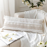 Grands coussins décoratifs bohèmes lombaires abordables Oreillers lombaires de haute qualité Coussins de siège Boho du fournisseur indien