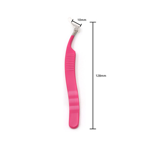 Pinzas para Cejas Curvas Rosadas AQDAS INDUSTRIES, Punta Puntiaguda, Mango de Acero Inoxidable, 131 mm de Longitud, Clásicas, Ecológicas y Cómodas - Product Image 3
