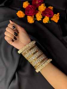 Wholesale Indian Style Trendy Pearl Churiya <b>Bangle</b> Set Wedding Latest Design Handmade <b>Copper</b> Alloy Bridal <b>Bangles</b> for Women - Product Image 2