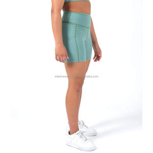 Short de motard OEM pour femmes sans couture, séchage rapide, haute élasticité, vêtements de cyclisme et de course Short de compression pour femmes BY WAKIN WEAR - Product Image 4