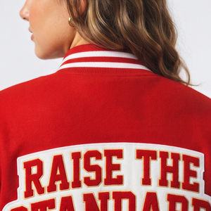 Vestes universitaires personnalisées pour femmes, vestes universitaires oversize, vestes universitaires style Letterman, vente en gros, patchs brodés, vestes universitaires de baseball - Product Image 3