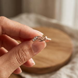 Bague Infini en Or Rose 14K Massif avec Diamant de Laboratoire, Style Romantique pour Femme, Idéale pour Fiançailles, Anniversaire, Fête, Coupe Brillante E - Product Image 3