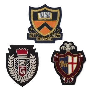 Nouvel Arrivage Badges d'écusson familial brodés faits main, tactiques, en fil doré pour blazer, en tissu toile, à prix bas - Product Image 4