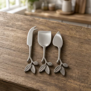 Juego de 3 piezas de cuchillos para queso de metal plateado con mango de hoja de roble y bellota, espátula para servir queso, calidad de exportación - Product Image 5