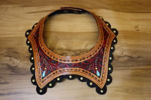 Western Style Hand Tooled Carving <b>Leather</b> Necklace Women Trendy Tooled <b>Leather</b> Western <b>Jewelry</b> Hand Tooled <b>Jewelry</b> Necklace - Product Image 2