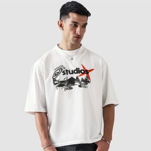 T-shirt graphique vintage pour homme, blanc, coupe oversize, streetwear, décontracté, imprimé, manches courtes, coupe ample, très tendance. - Product Image 1